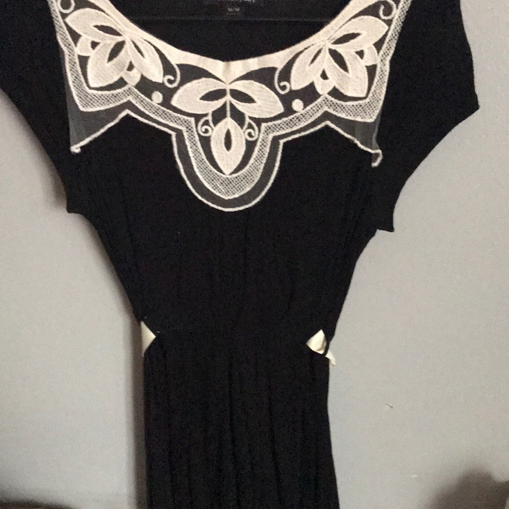 Forever 21 sleeveless shirt